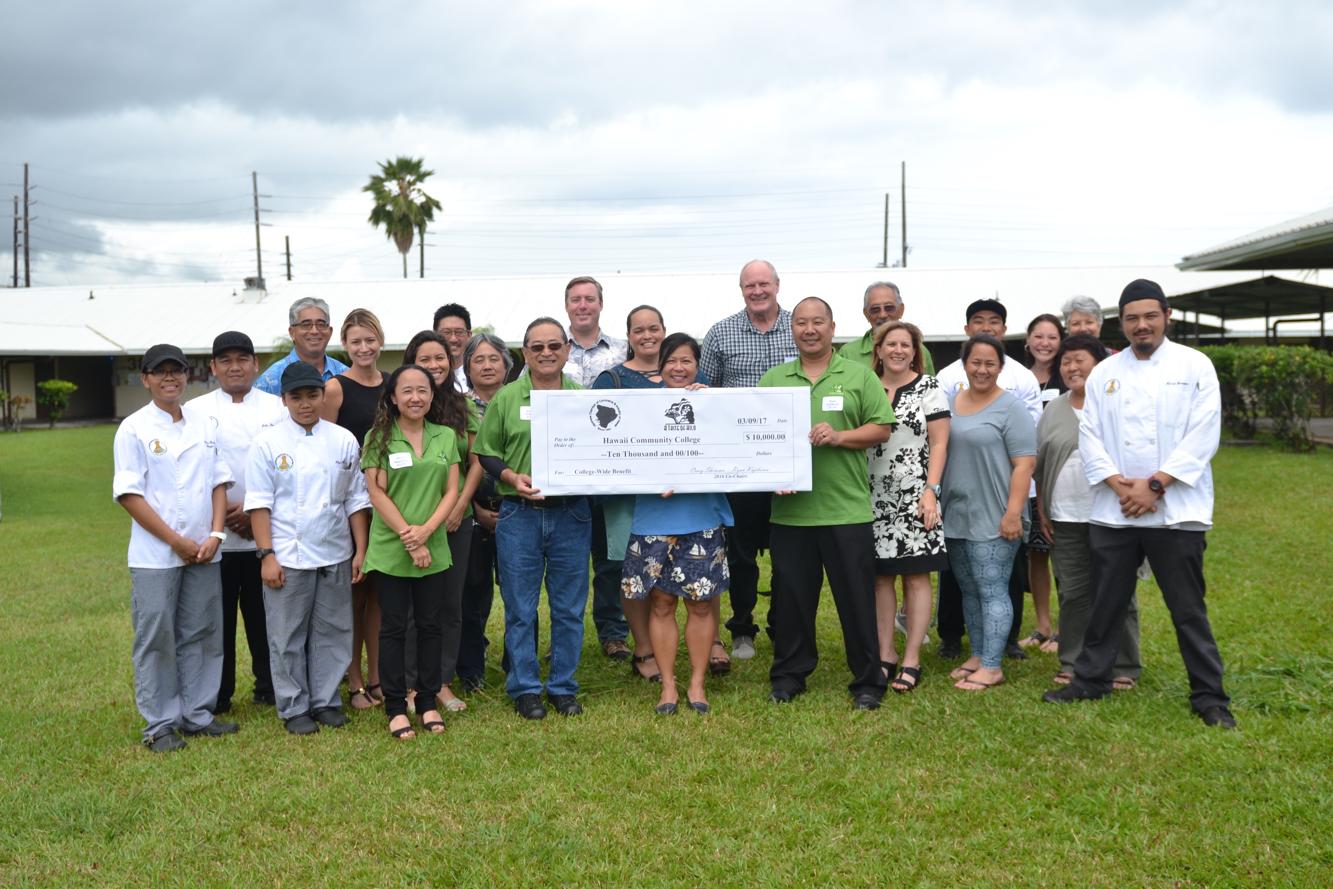 Japanese Chamber of Commerce and Industry of Hawai‘i presented a check 
