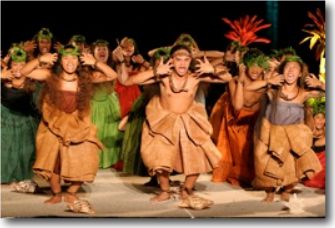 unukupukupu dancers